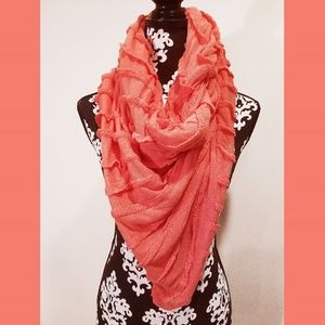 Triangle tube scarf